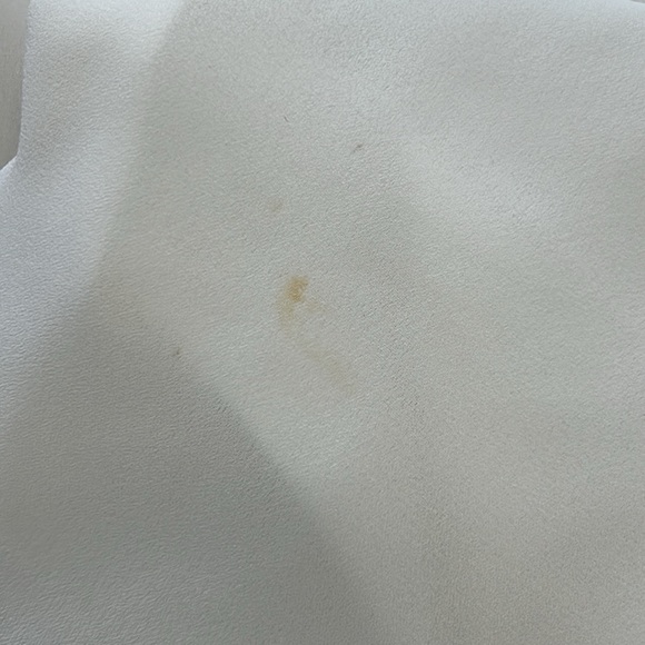 AGB white dressy button front blouse.  Size XL. Open lattice detail at neckline - Picture 12 of 12